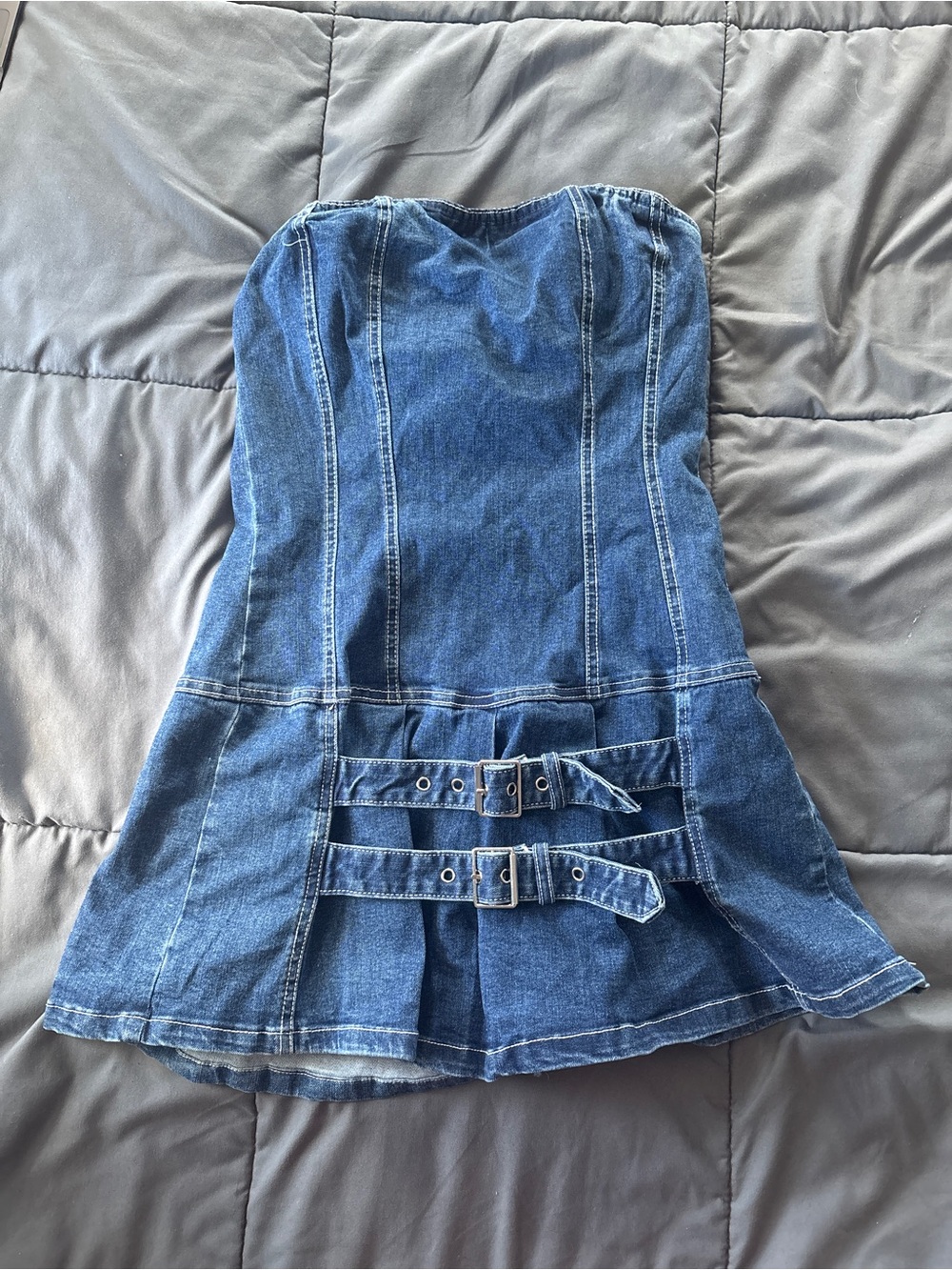 Love Tree Strapless Denim Mini Dress in Blue